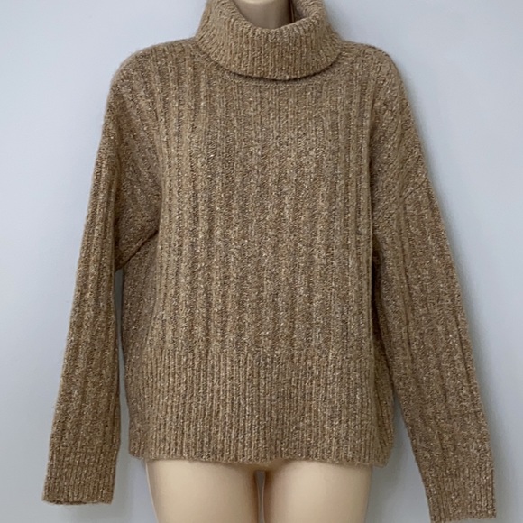 William Rast turtleneck Cowl sweater size small - Picture 5 of 7
